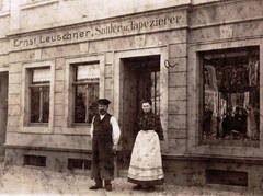 Ernst Leuschner mit Tochter Olga, 1910